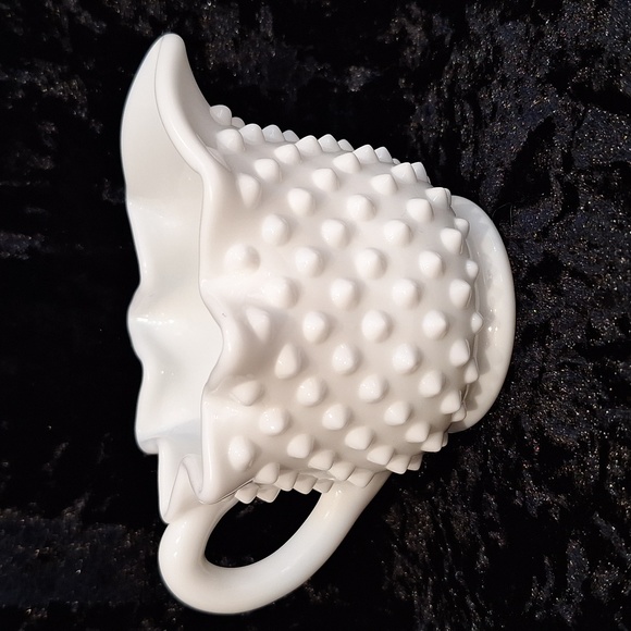 #ACP Vintage milk glass cream & sugar Rare Find - Picture 4 of 5